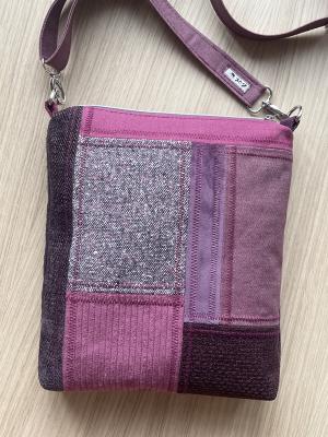 "Flickenwerk II/7" - AUBERGINE-PFLAUME